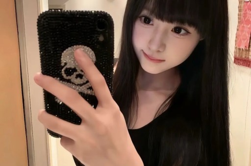 揭秘娱乐圈八卦：每天带你看不尽的明星八卦